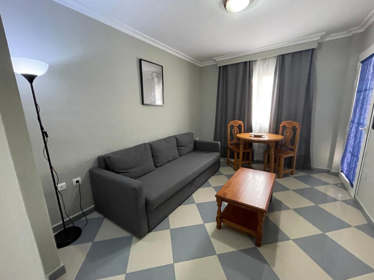 Apartamentos Nina De Oro Torremolinos Dış mekan fotoğraf