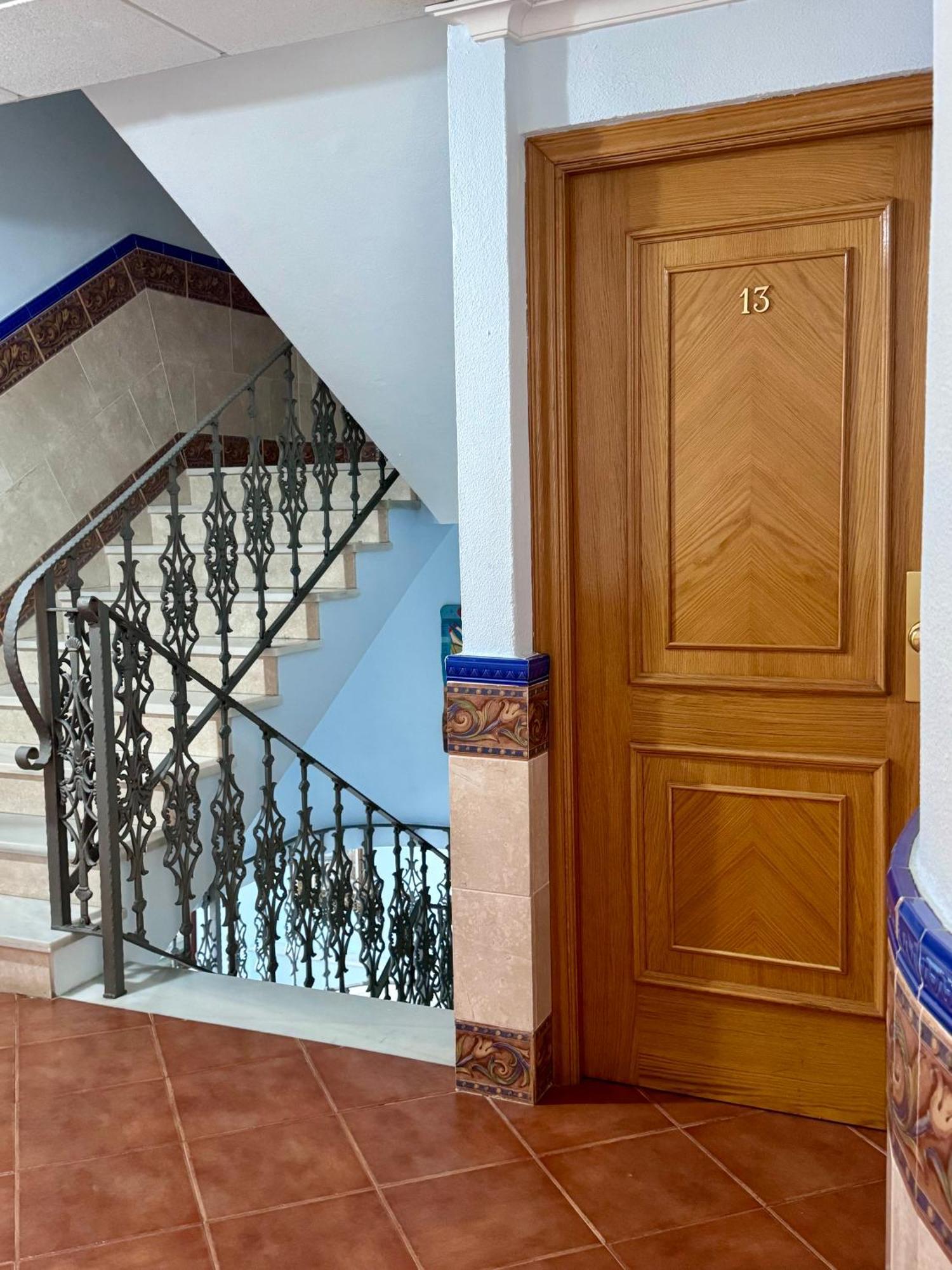 Apartamentos Nina De Oro Torremolinos Dış mekan fotoğraf