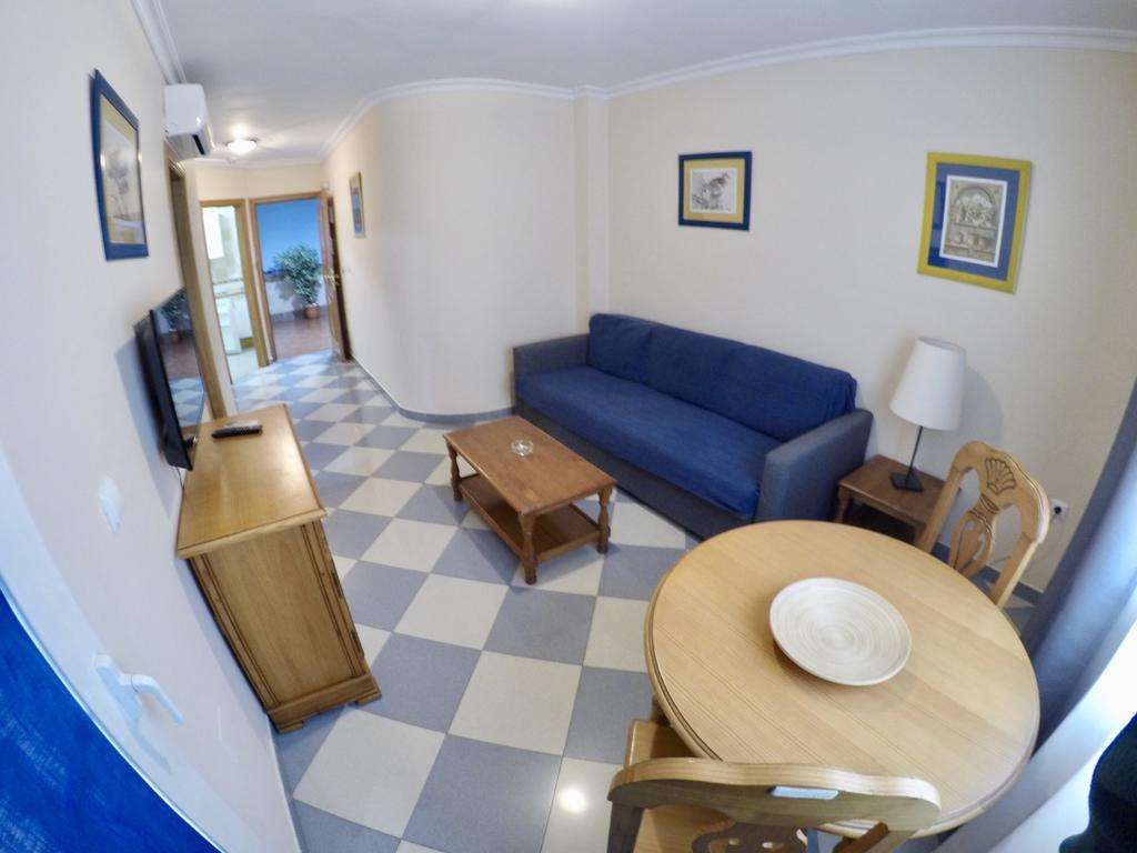 Apartamentos Nina De Oro Torremolinos Dış mekan fotoğraf
